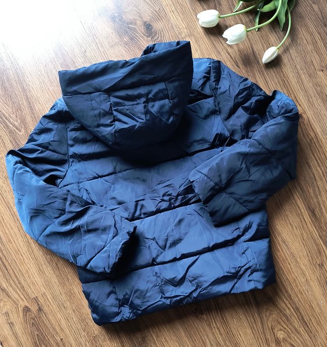 Kurtka chłopięca Guess granatowa