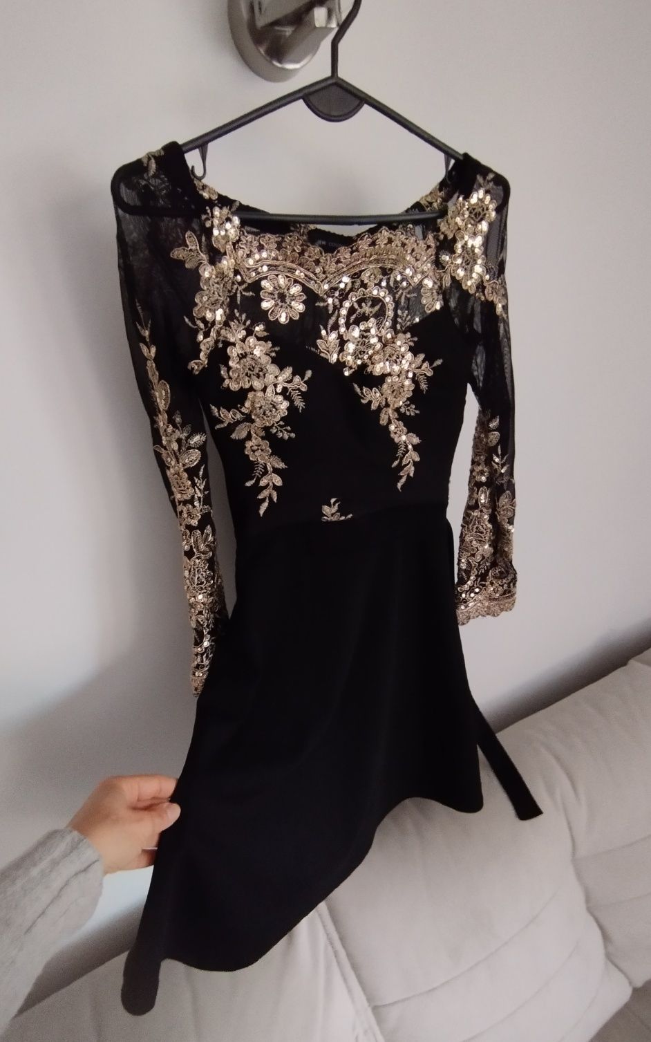 Elegancka balowa sukienka rozm. XS