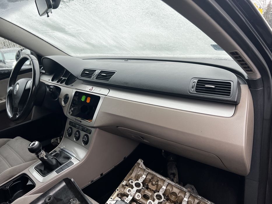 Konsola Passat b6 Deska Rozdzielcza Airbag Passat B6