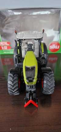 Siku 3280 CLAAS AXION 950