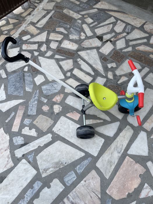 Triciclo Smoby em excelente estado