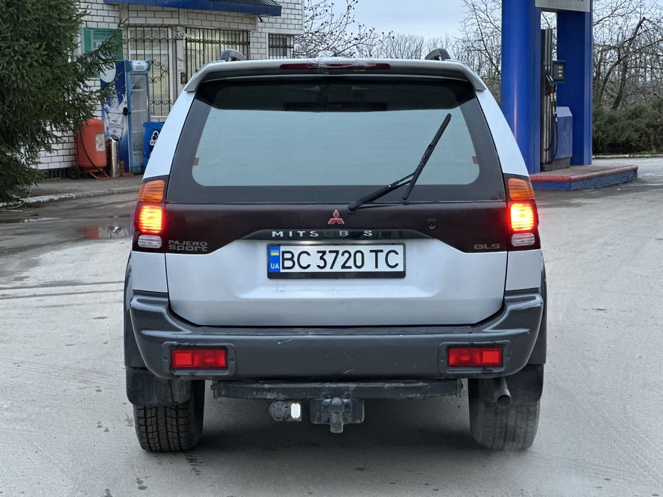Mitsubishi Pajero Sport 3.0 газ/бензин