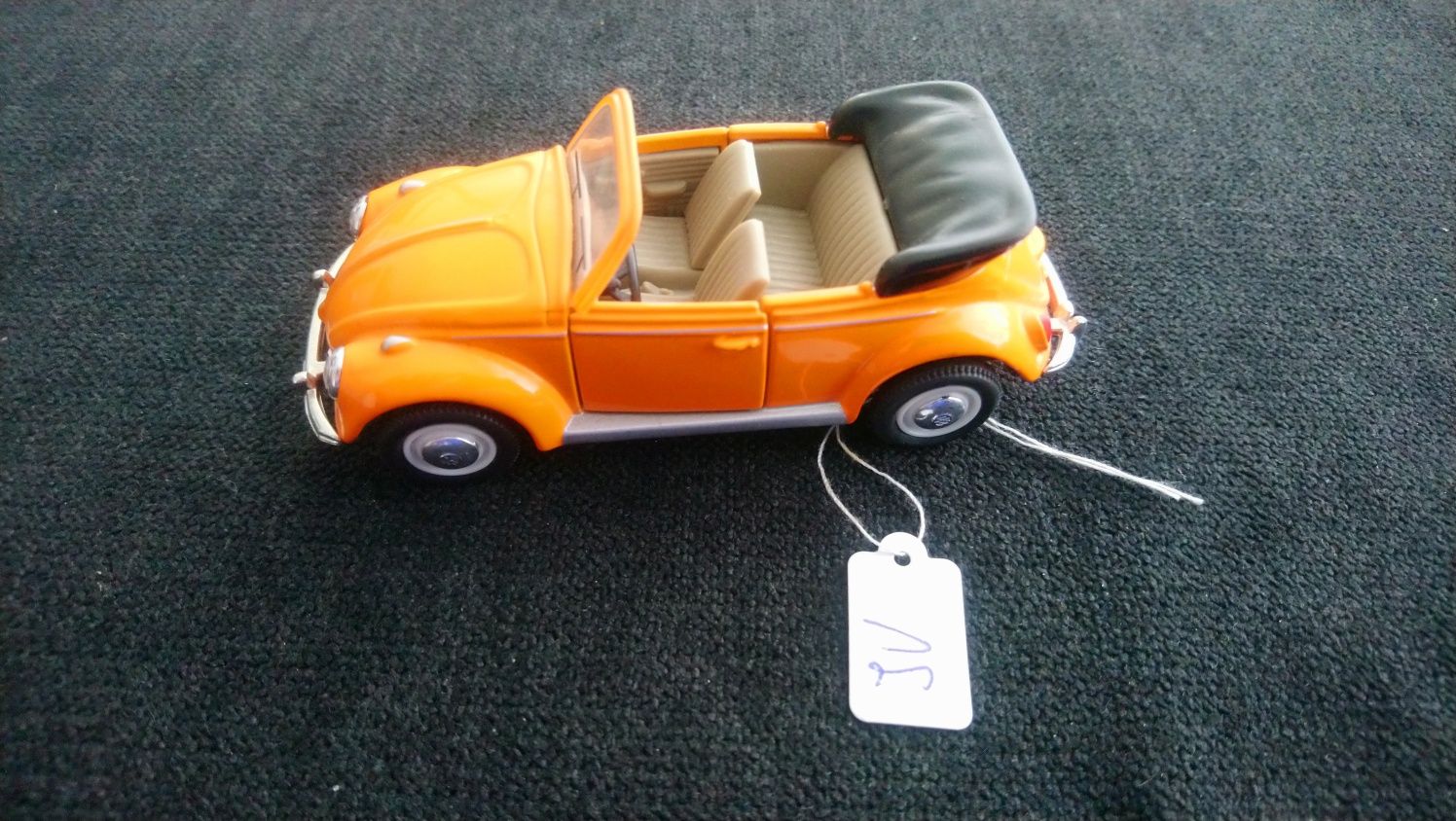 Model auta Volkswagen Beetle Cabrio