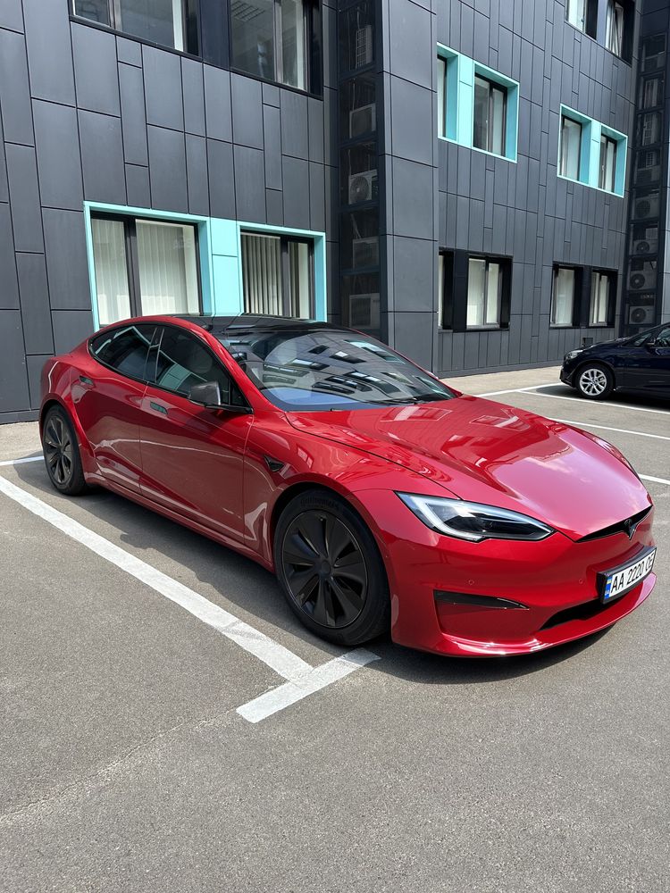 Tesla mod S 2022 restyle