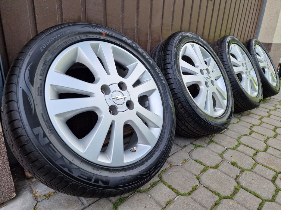 Felgi z oponami 205/50R16 Opel Astra 4x100 Corsa Tigra Adam Meriva