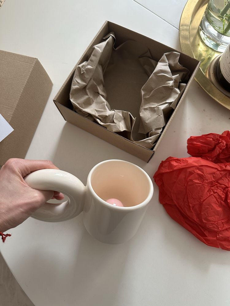 Nowy kubek Malwina Kobnopacka UCHO