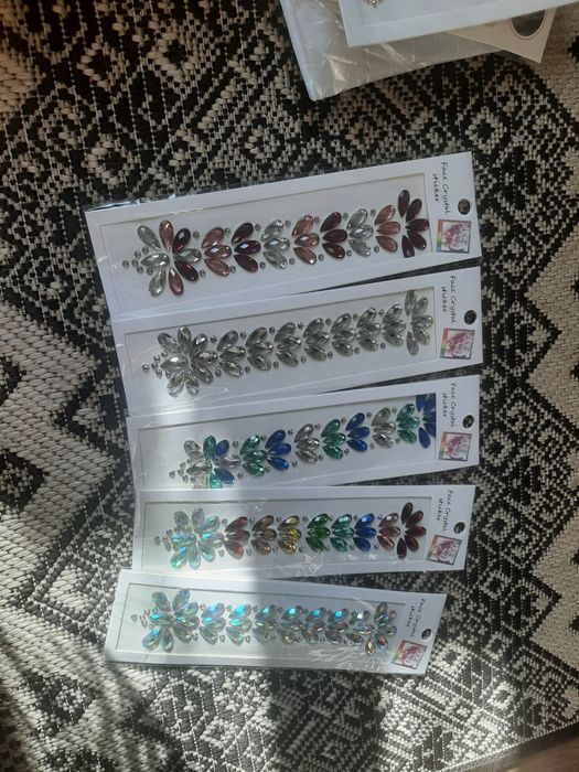 Стрази для обличчя волосся нігтів наклейки на лицо тату