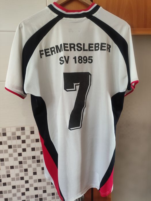 Camisola futebol - oficial de jogo