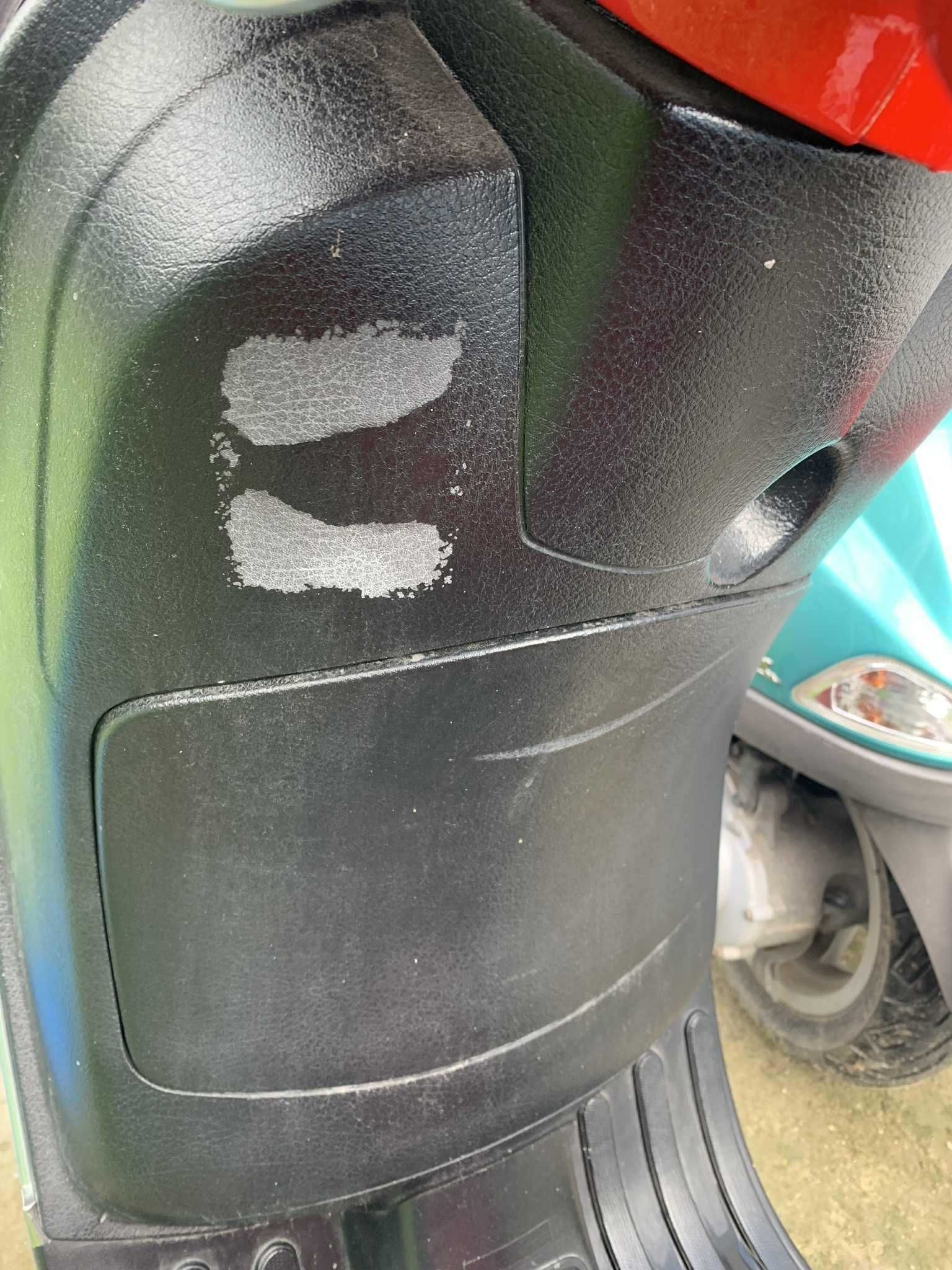 Skuter Vespa Piaggio LX50