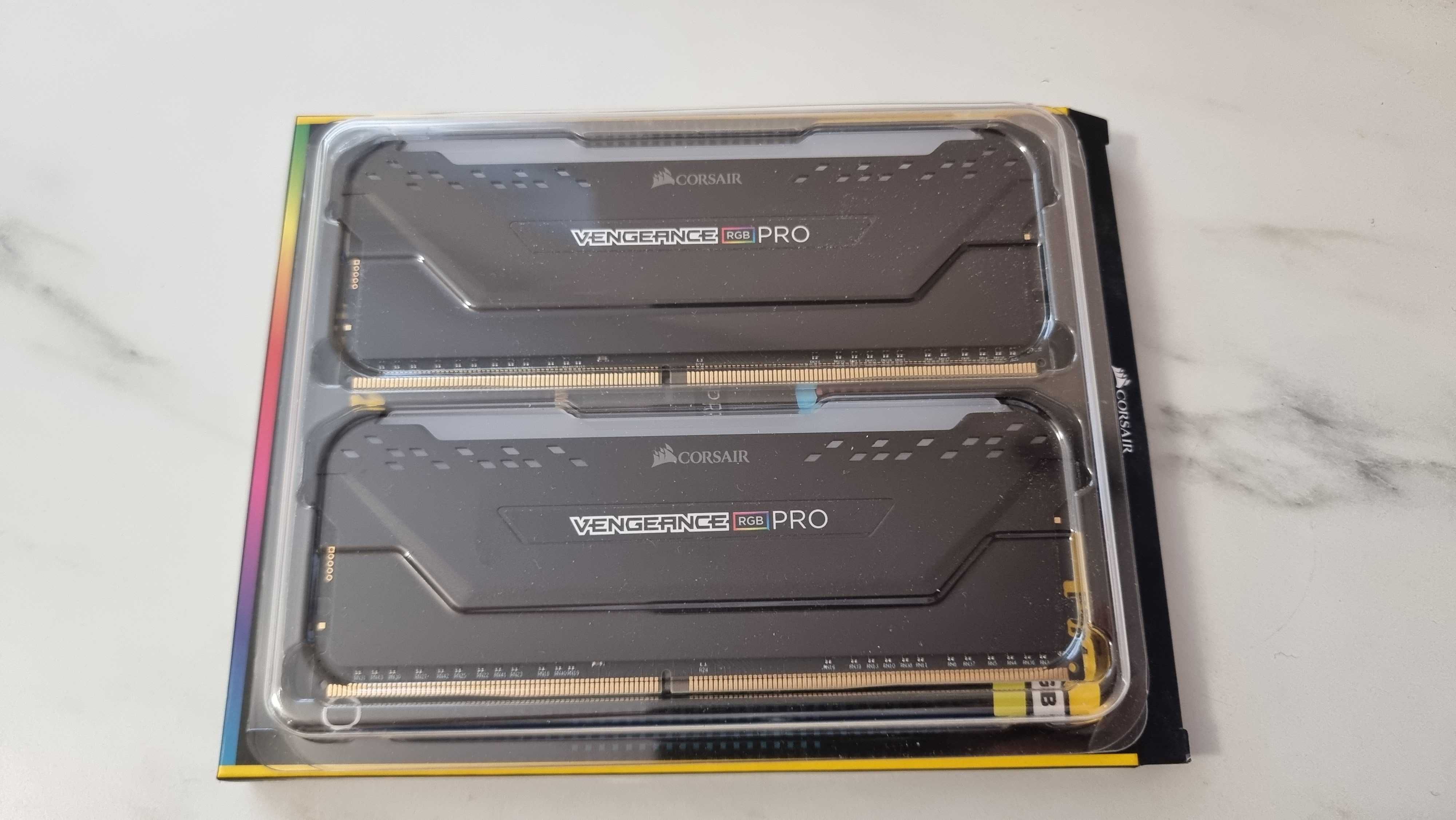 Corsair 32GB (2x16GB) 3600MHz CL18 Vengeance RGB PRO