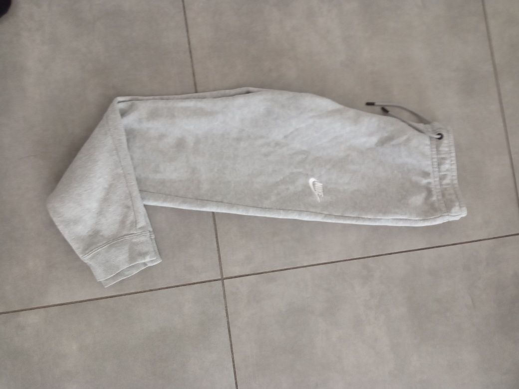 Spodnie dresowe damskie Nike, rozmiar S