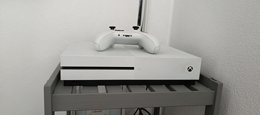 Xbox One S 500gb Usada