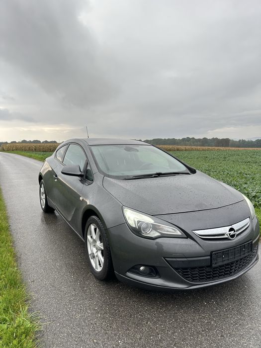 Opel astra j gtc 1.4 turbo opc line