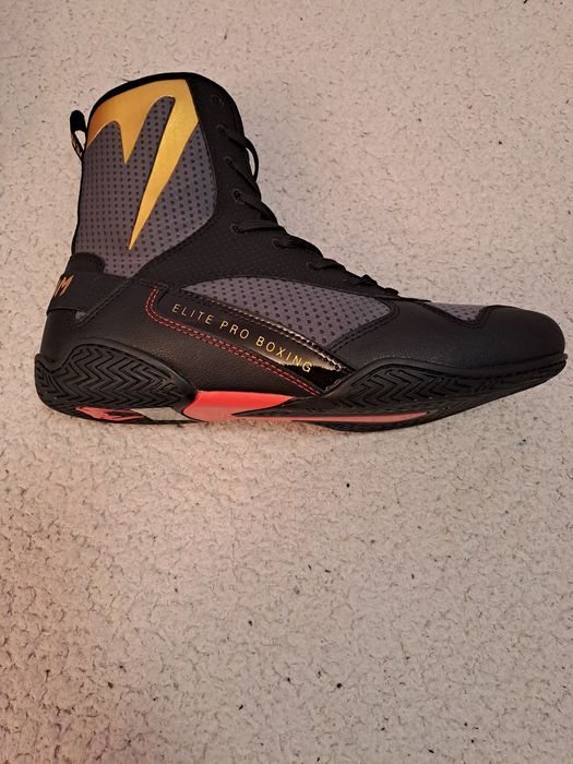 Боксерки Venum elite 43р