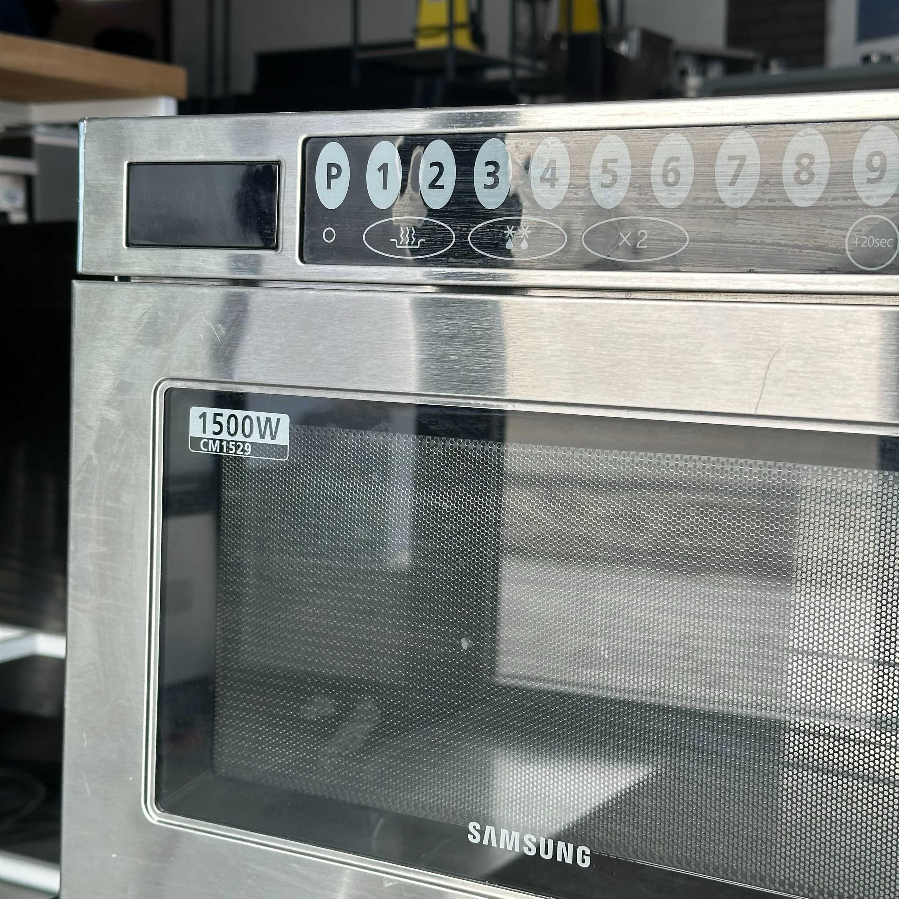 Kuchenka mikrofalowa duża Profesjonalna 1500 W – stal nierdzewna