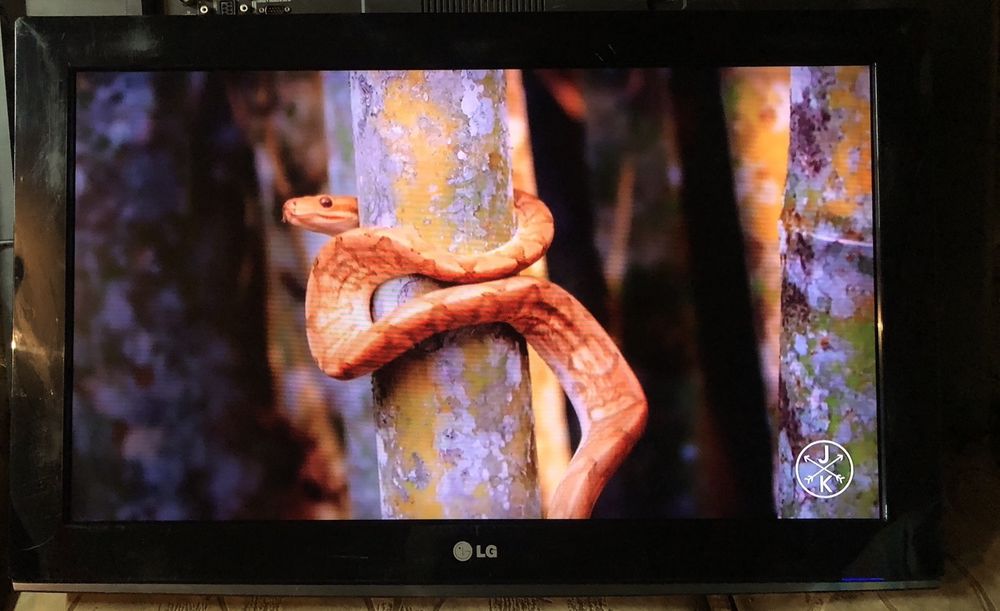 Б/в  телевізор LG 32 дюйми