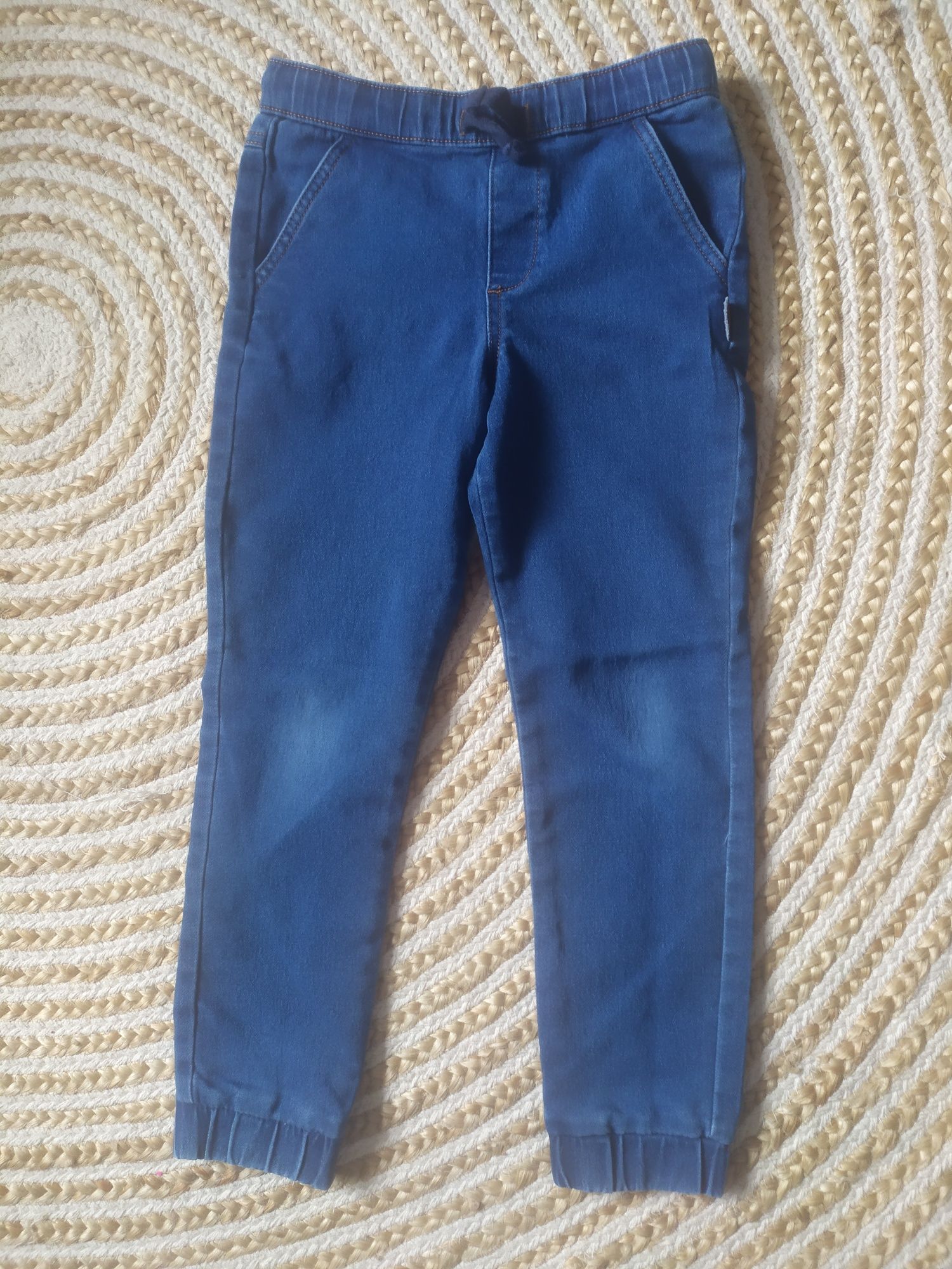 Spodnie jeansowe joggery r 128 Sinsay