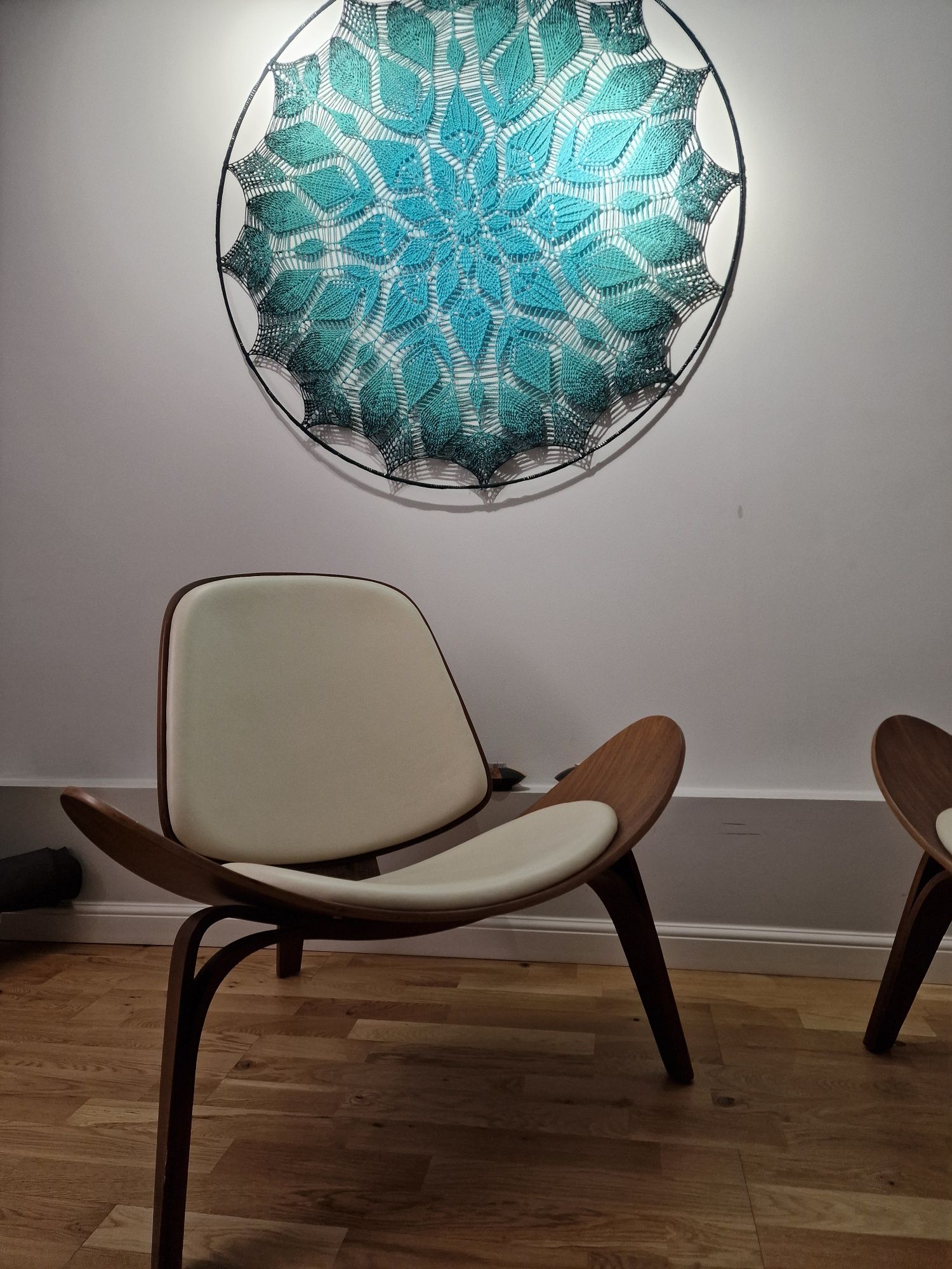 2 fotele jak shell chair