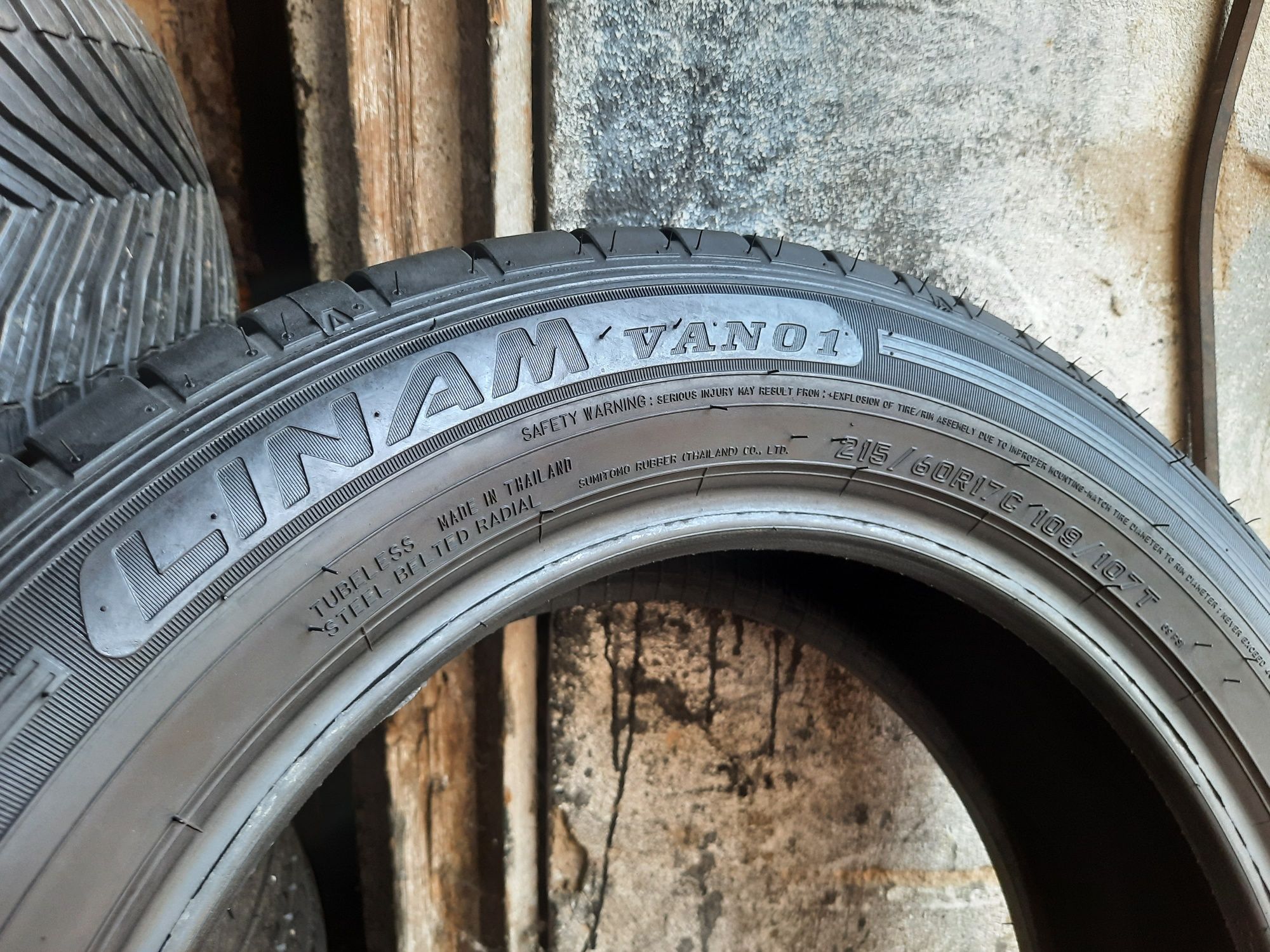 Літні шини 215/60 R17C Falken Linam Van 01 2шт. 7,5мм 2021