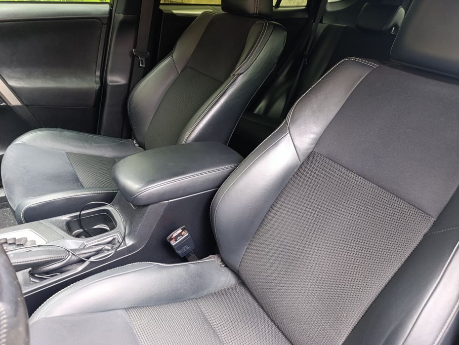 Продам Toyota rav4