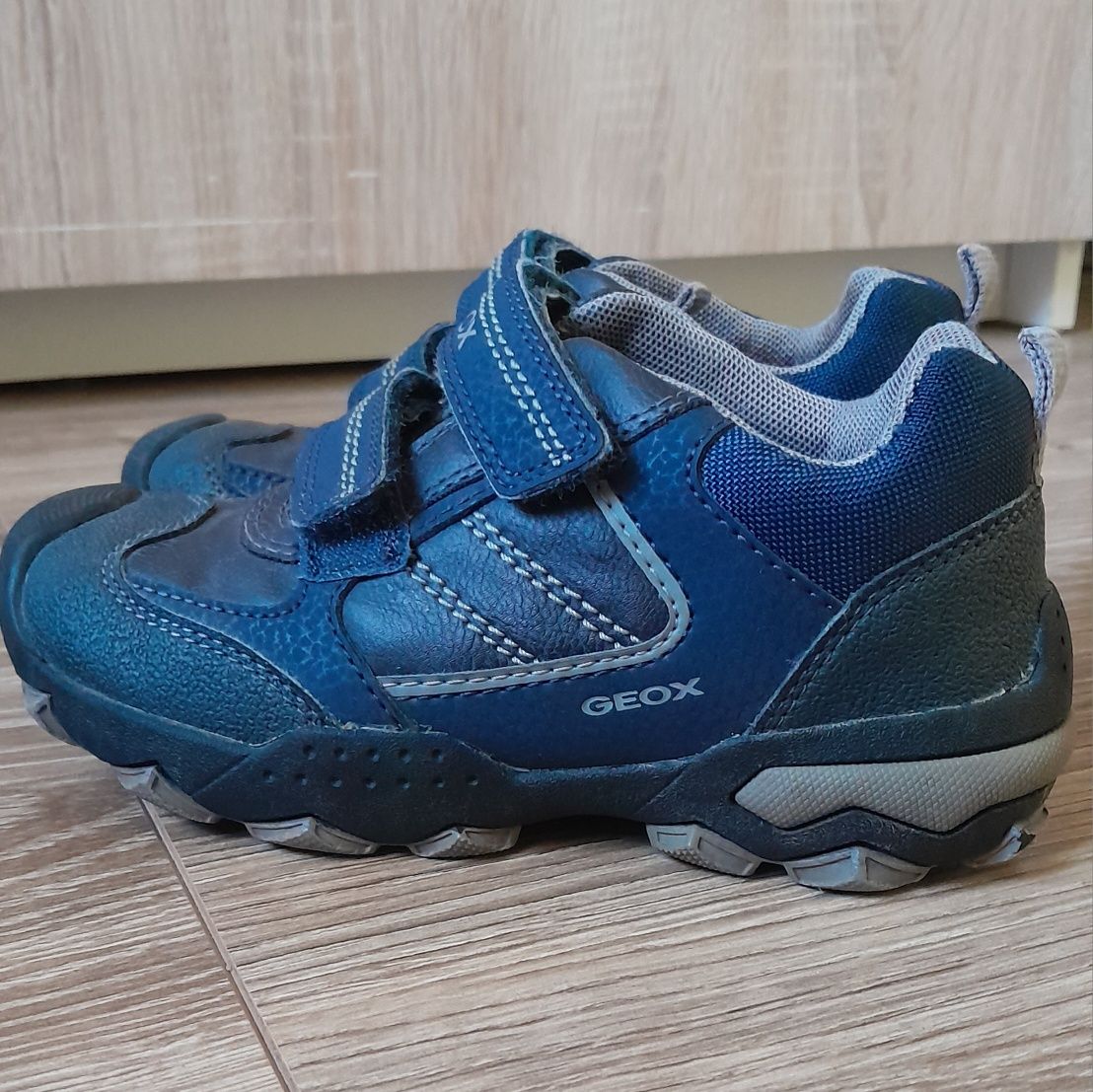 Buty chłopięce Geox rozmiar 29