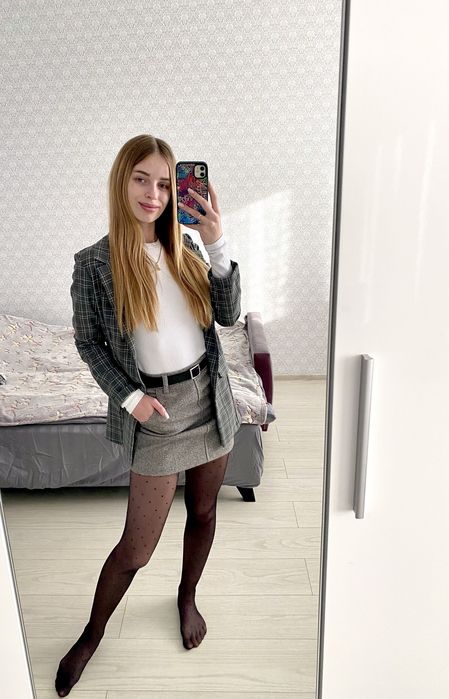 Спідниця прямого пошиву