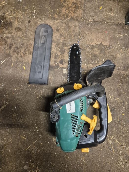 Mała piła spalinowa