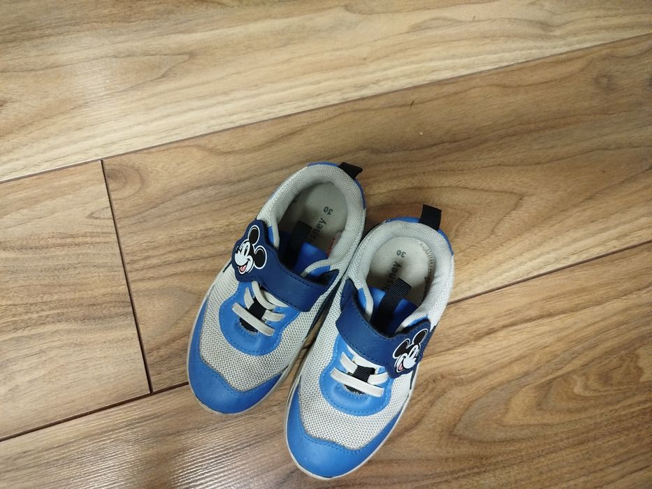 Buty sportowe dla chłopca