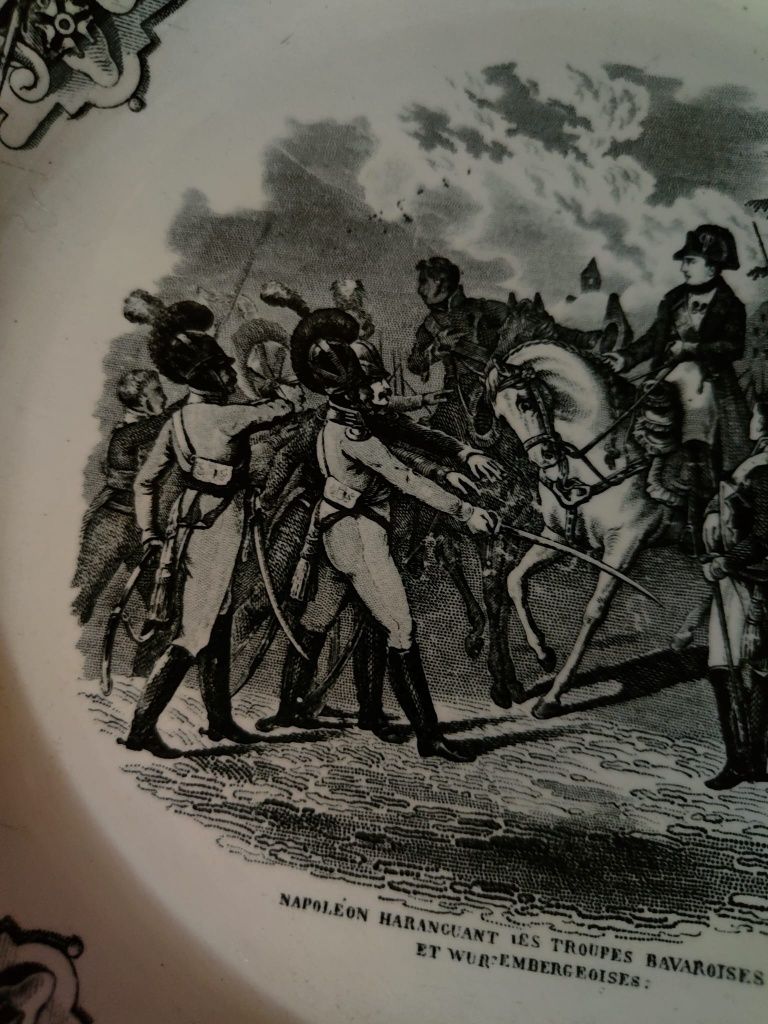 Prato Histórico Napoleão Bonaparte - Faiança Séc. XIX. 
Um autêntico p