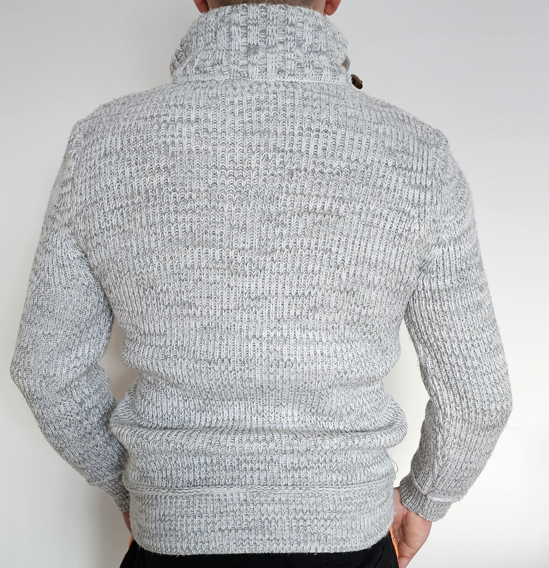 Sweter męski ze stójką wełniany ciepły Bagarda