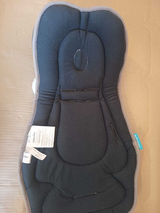 poduszka wkładka redukcyjna dla niemowląt Babymoov Cosymorpho NOWA