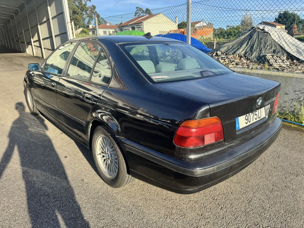 BMW 525TDS 143 CV