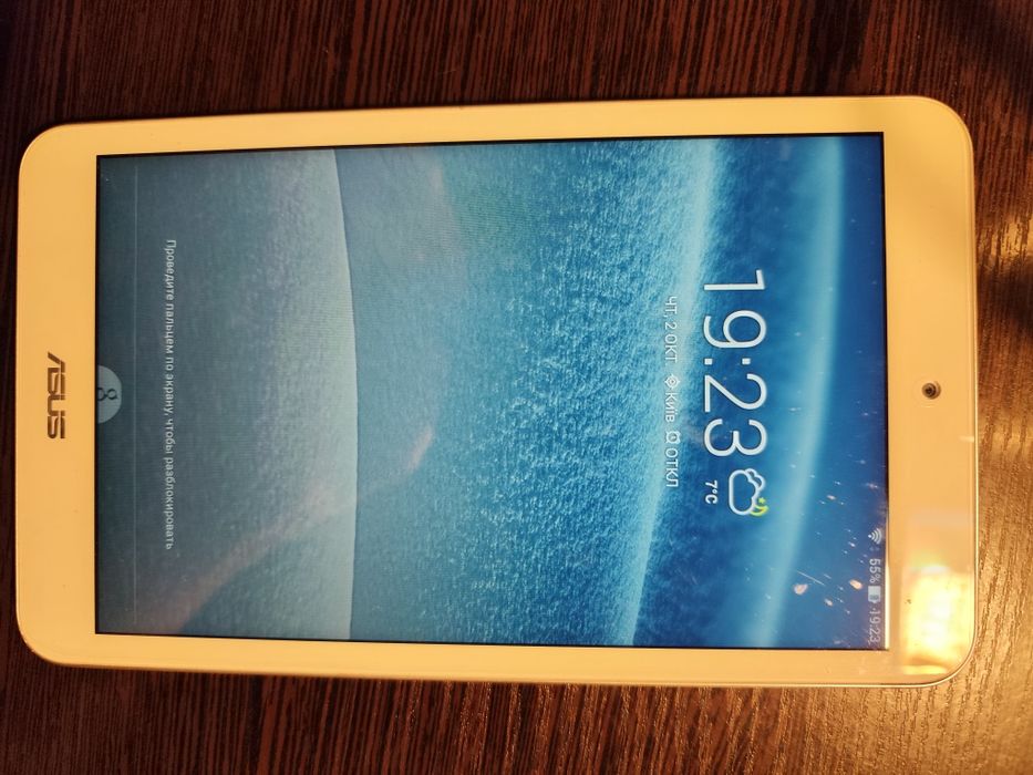 Планшет ASUS MEMO PAD 8 Android целый экран