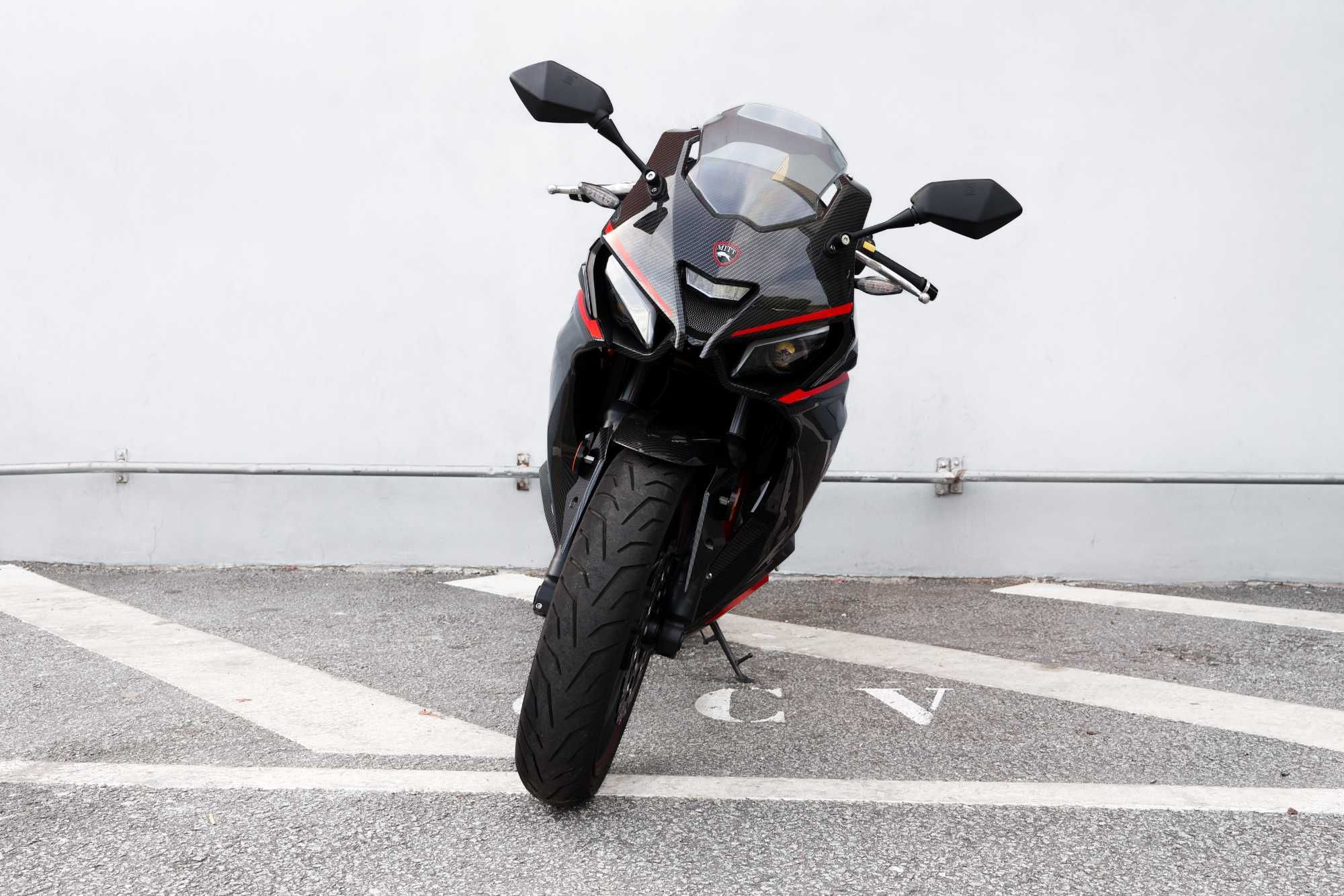 Mitt 125 GP2 Carbon, 2024