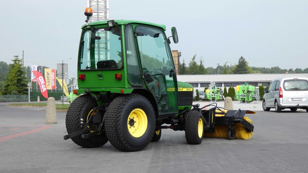 Traktor John Deere 4100 4x4 (160507.4) - Baras