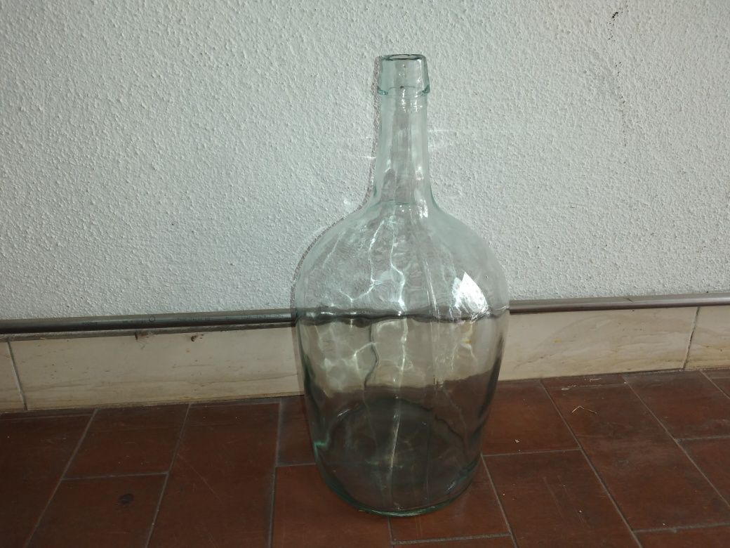 Garrafões decorativos