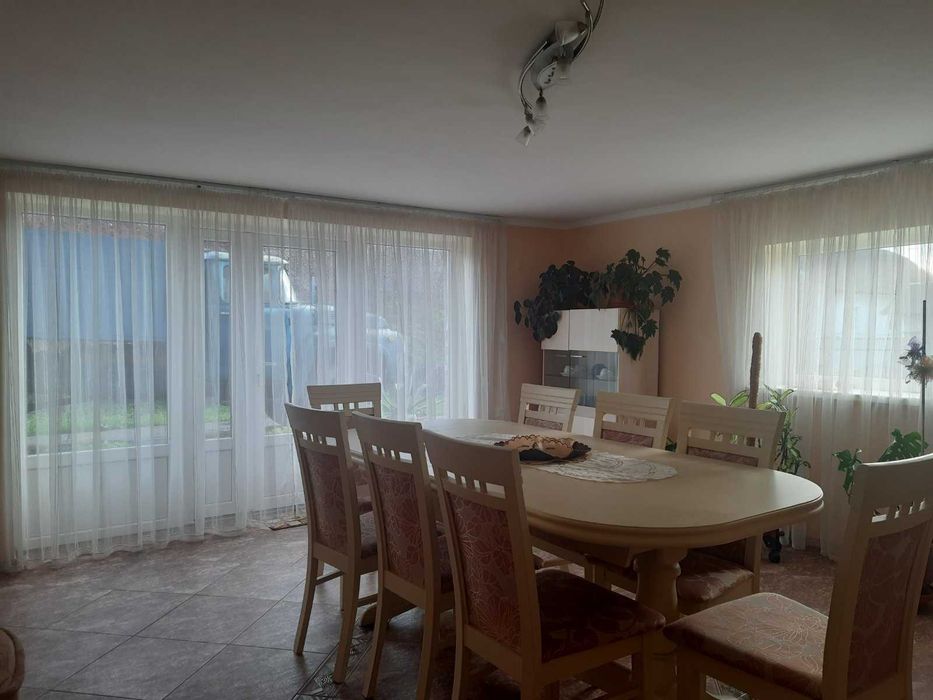 Продається будинок у Єзуполі, поруч Івано-Франківська