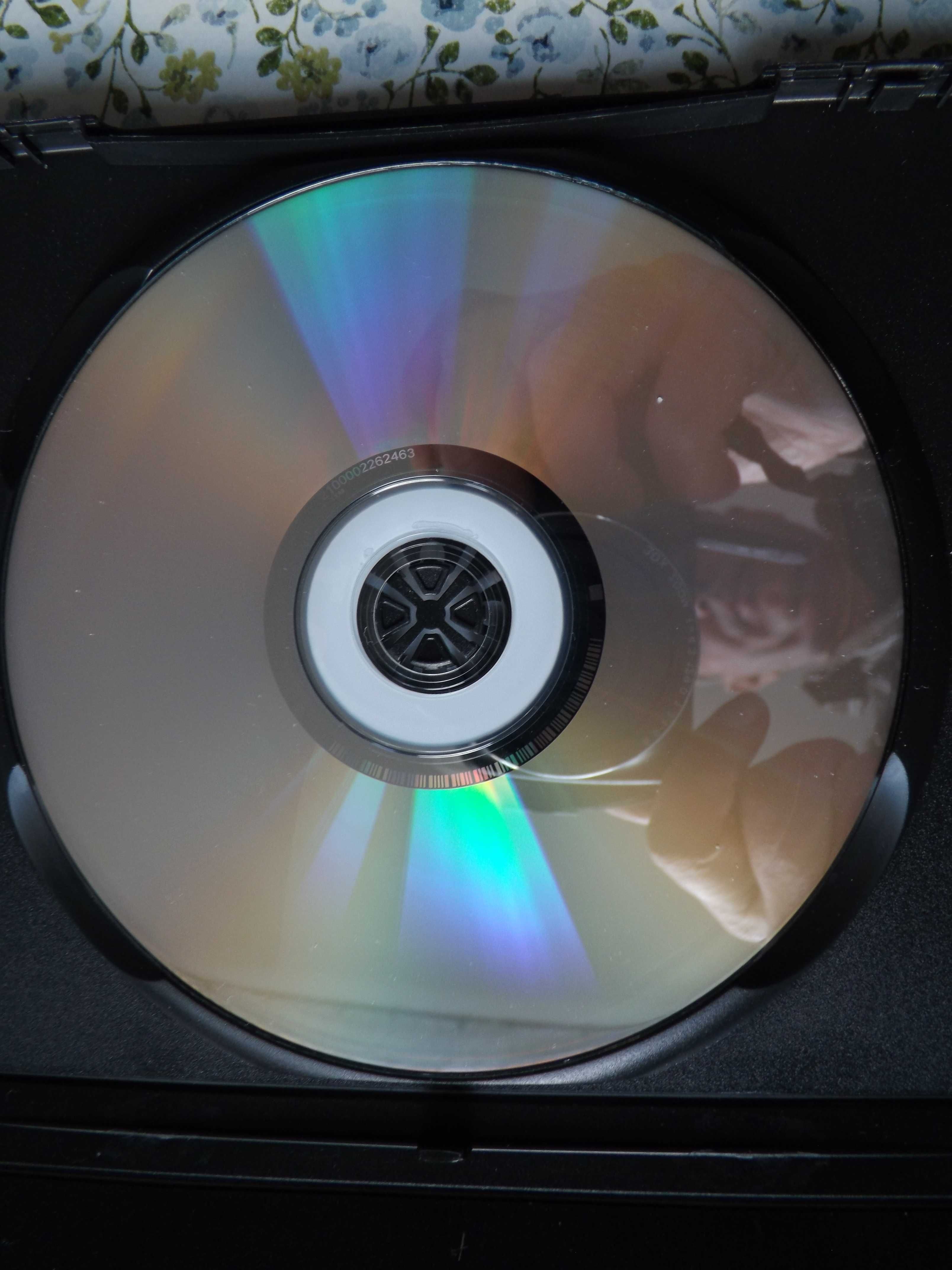 Skrzydełko czy nóżka dvd film klasyk L. De Funes