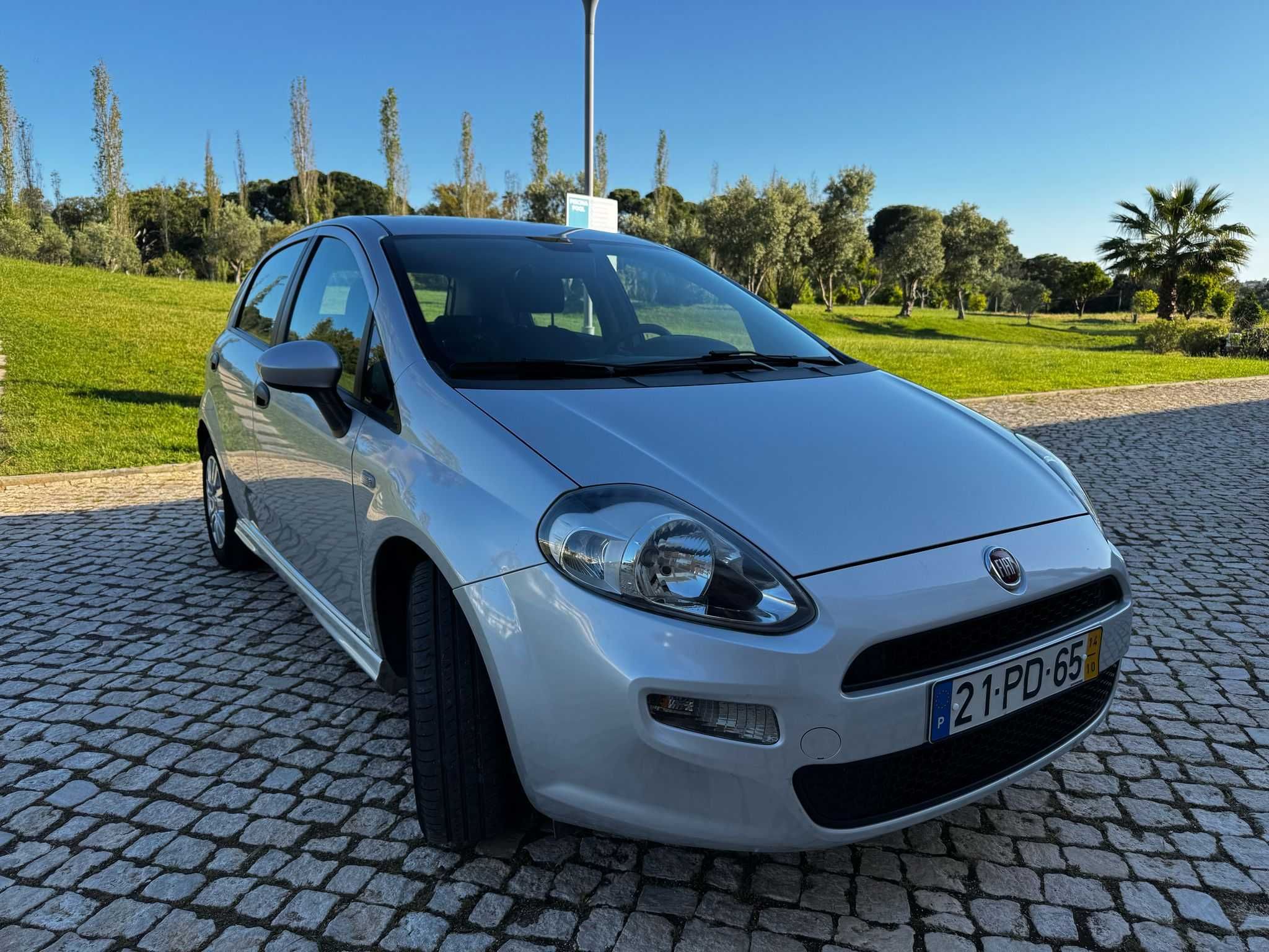 Oportunidade! Fiat Punto young Sport 2014 - Apenas 91.000 km!