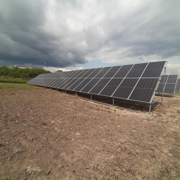 Сонячні станції для будинків та комерційних приміщень.