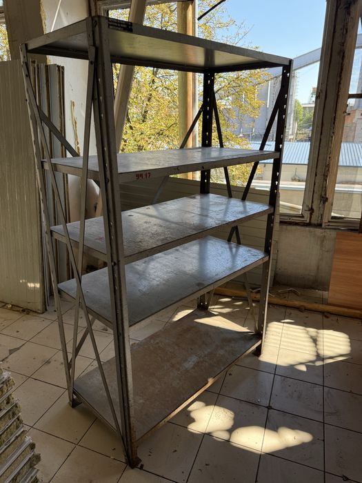 Стилажі металеві б/в