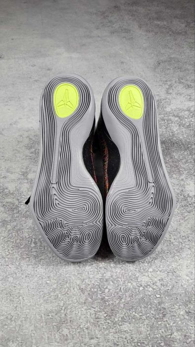 Оригінал Nike Kobe 9 Elite  (EUR-44) US-10