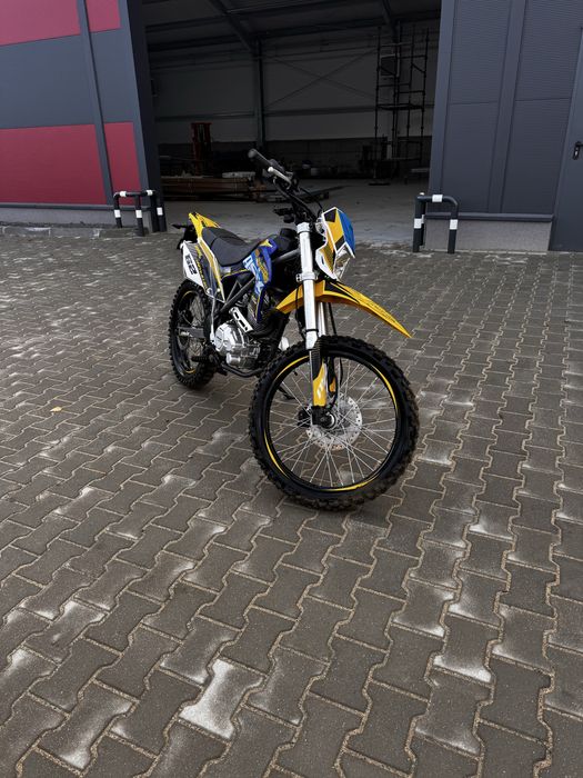 Asix defender 250 cc