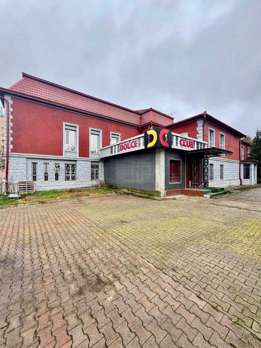 Продаж нежитлової будівлі в м. Чернівці, вул. Руська, 244А, центр