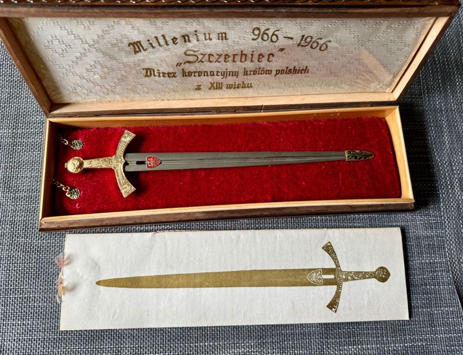 Панно настенное Меч Щербец коронационный меч польского короля