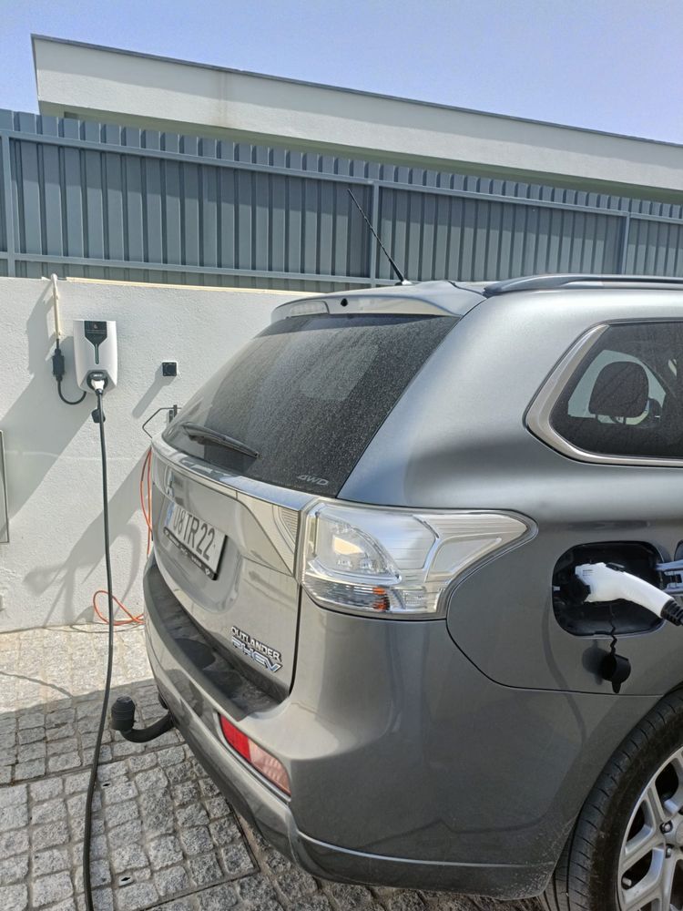 carregador para veículos elétricos 7Kw- 6A a 32A+Instalação 425€