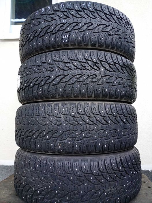 235/60 r18 -4шт- Nokian 19р. зима шип шини резина 235 60 18 (c13*4)