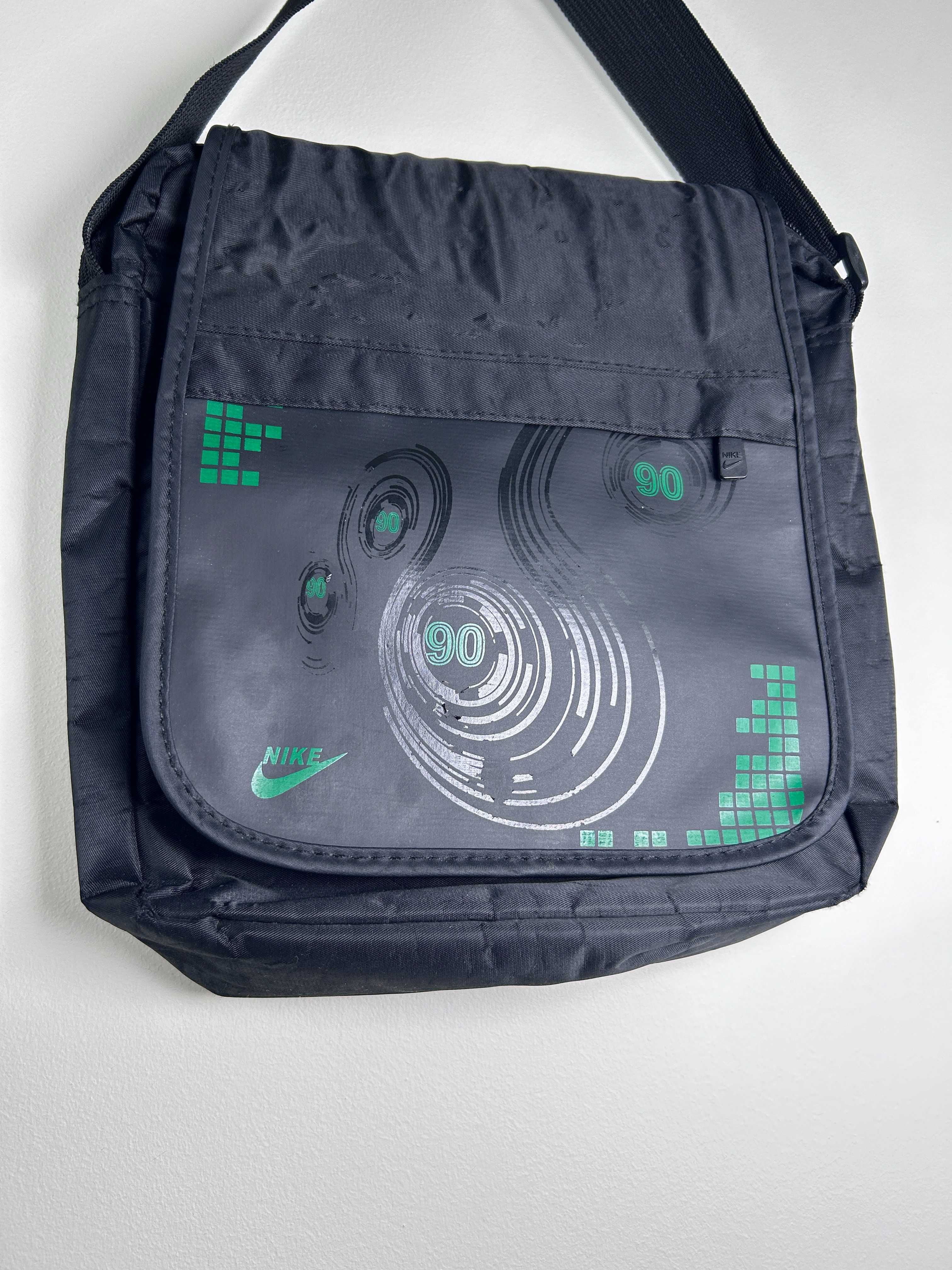 Y2K unisex nike multicompartment utilities messenger