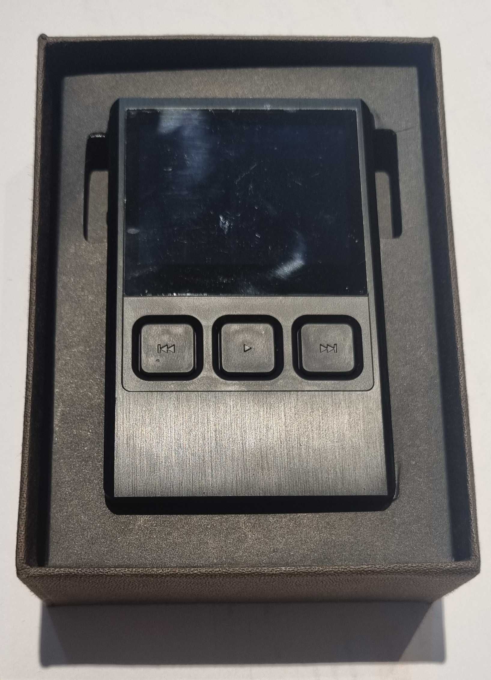 Odtwarzacz iBasso DX90 - zestaw