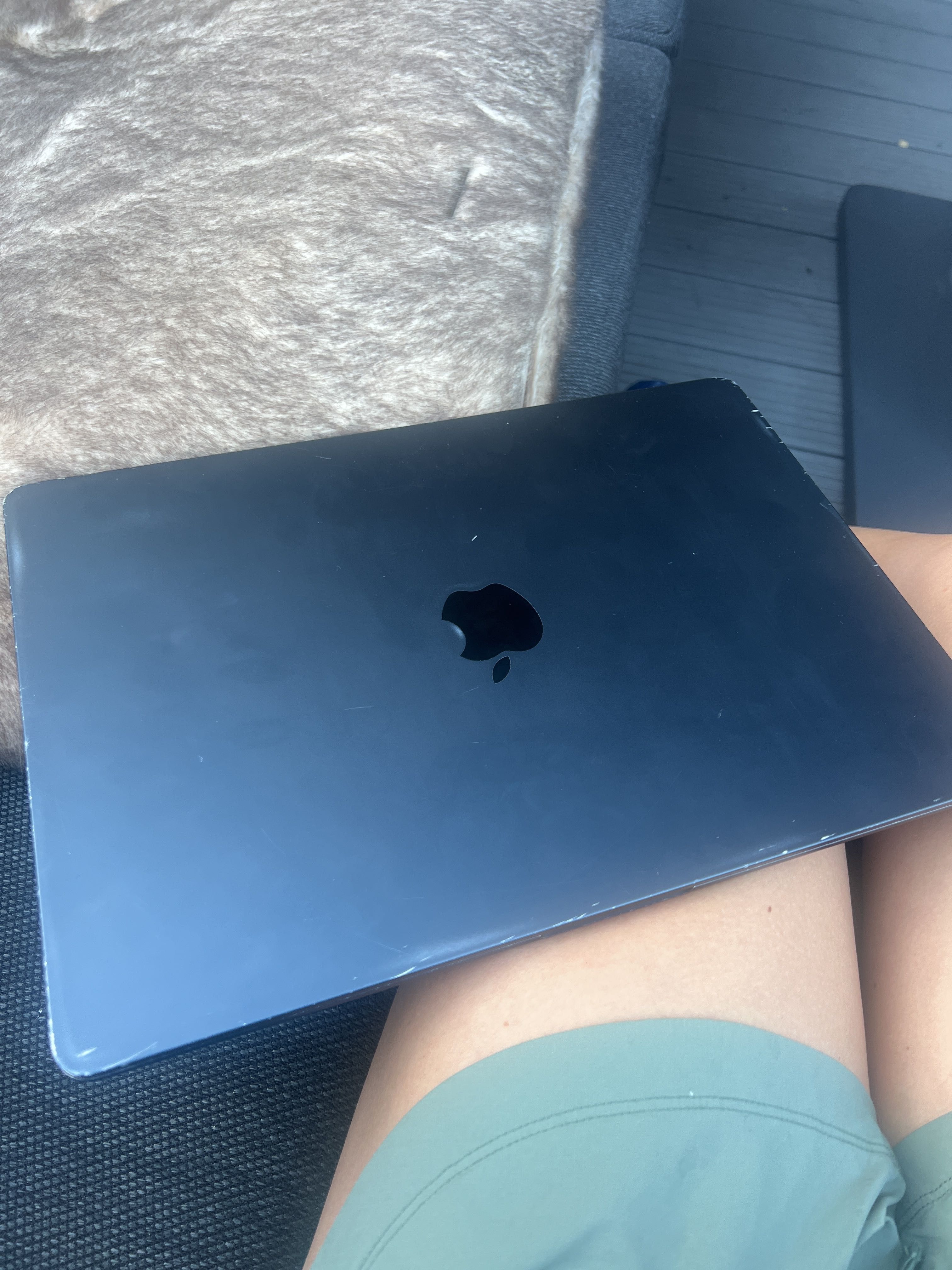 Apple MacBook Air 15-calowy z chipem M2 (2023)